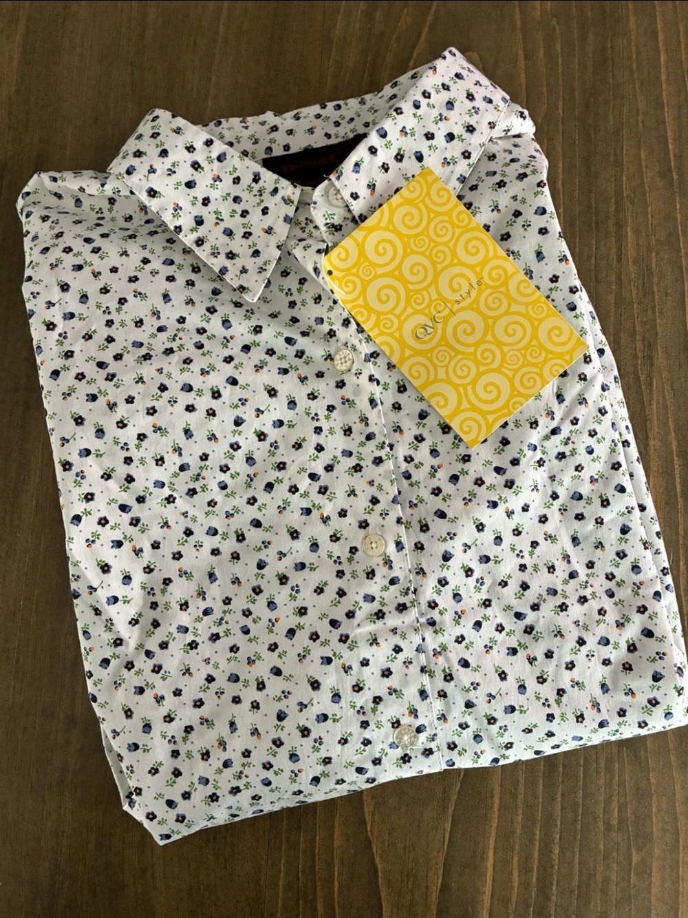 Denim & Co All over Floral button down Womens Medium Shirt QVC New with Tags